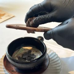 CHEF' TABLE User Photo