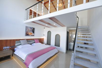 屿你火山民宿(乌兰哈达火山地质公园店)·屿你火山餐饮