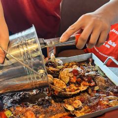 鸣记脆皮烤鱼(杉杉奥莱 观海店) User Photo