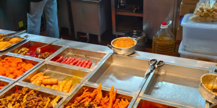 陽奶佬螺螄粉（崇左金街店）