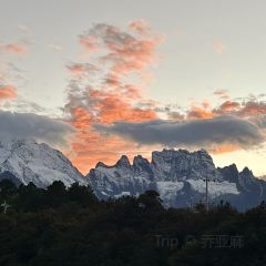 拾柒·山居艺术酒店·拾柒·味餐厅 User Photo