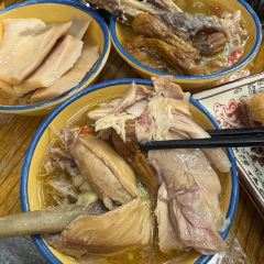 一品红养生汤煲(沙坪坝公园店) User Photo