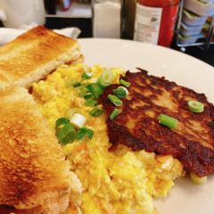Hali Deli - Old World Delicatessen 여행 사진