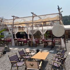 普洱光明顶文旅文创庄园 User Photo