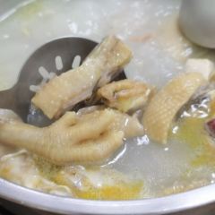 荣记生蚝鸡煲(吴川分店) User Photo