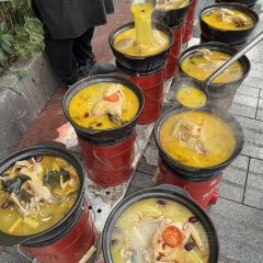 一品红养生汤煲(沙坪坝公园店) User Photo