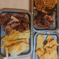 科苑鸭血粉丝汤(科苑路店) User Photo