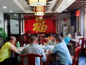 京都美食城(湖东二街店)