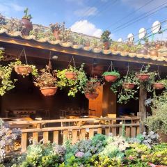 912张宜花园餐厅 User Photo