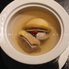 七栩钟楼·蚌壳餐厅 User Photo