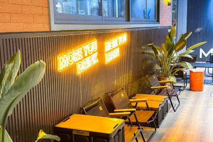 MOSKEY摩司基机车·咖啡·烧烤·精酿(麓湖店)