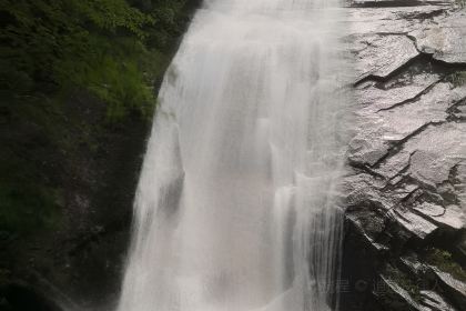 天堂古寨度假酒店·自助餐廳