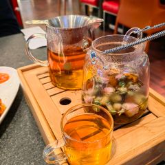 蝴蝶里·粤式点心·乳鸽(长宁来福士店) User Photo