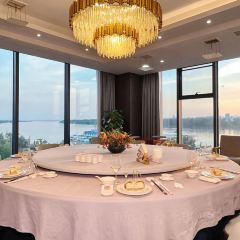 LIN JIANG YING User Photo