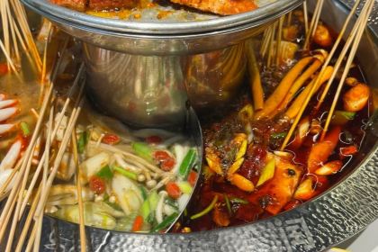 辣润串精品肥牛火锅