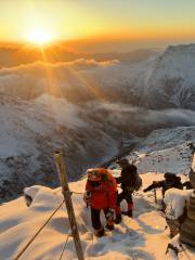 Siguniang Mountain Two Peaks