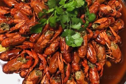 梁庆十三香龙虾馆(夹江店)