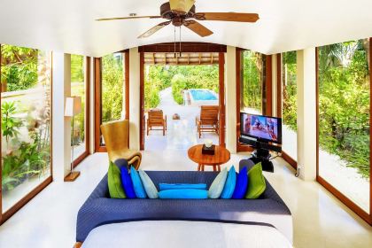 이타아 해저 레스토랑