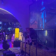 离岸江景餐吧(江滨中大道店) User Photo