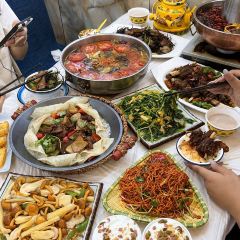 巧巧婆重庆农家土菜馆·牦牛肉汤锅 User Photo