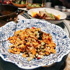 一品红养生汤煲(融汇温泉店) User Photo