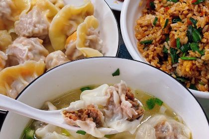 周記家寶餃子店