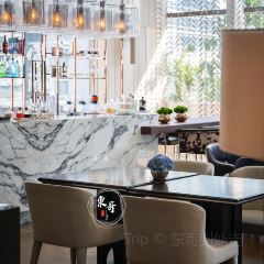 Lakorn European Brasserie User Photo