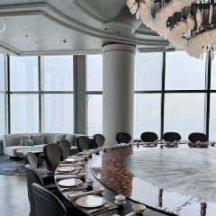 Lobby Lounge User Photo