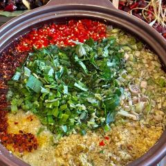 西雙曼傣.邊境傣味.野生菌手抓飯.炒野生菌（南屏街•百大新天地店）張用戶圖片