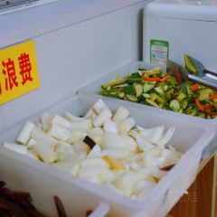 红房子朝天锅(郭宅街店) User Photo