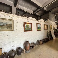 拾光画廊·咖啡(屯昌油画步行街店) User Photo