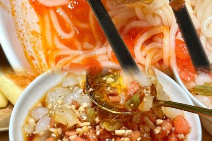 匠本米所·炸酱米线·潮汕小食(万泰汇店)