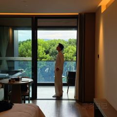 Jinhuashiliyinyuecanba User Photo