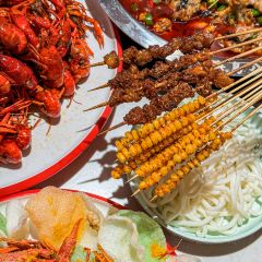 海岛八号龙虾烧烤田鸡(蓝天路总店) 여행 사진
