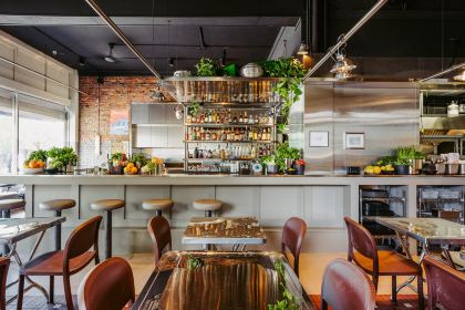 Bacchus Restaurant & Lounge