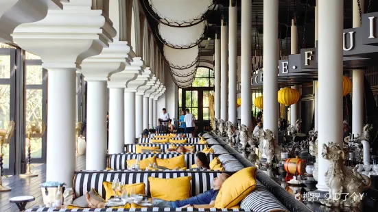 The Long Bar at InterContinental Danang