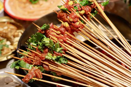 卤串哥砂锅串串香(坑梓店)