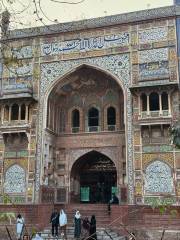 Masjid Wazir Khan