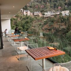 西双版纳匠庐·南糯山半山酒店·水景咖啡 여행 사진