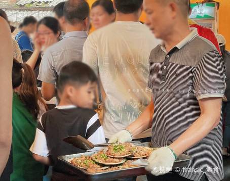Rongbian Pork Chop Rice