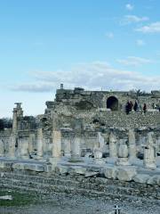 Эфес. Археологический памятник