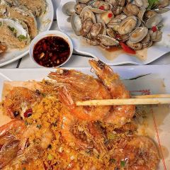 老船夫海鲜馆·本地人肯定·现捞鲜活海鲜(银滩店) User Photo