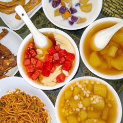 Weiweimushugeng 여행 사진
