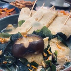 Guoguoyinsanzhimenguo (jiulongguihe) User Photo