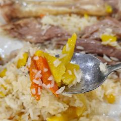 盛添抓饭肉汤馆 User Photo