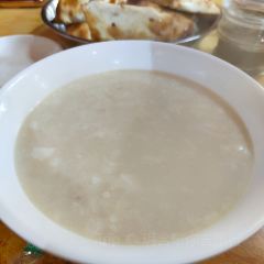 艾沙江达吾提烤包子(新友好美食街店) 여행 사진