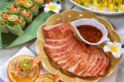 Tai Ban Na Designer Thai Restaurant