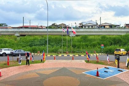 Ba,Thai Restaurant & Bar