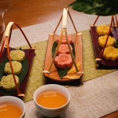 茅屋書苑張用戶圖片