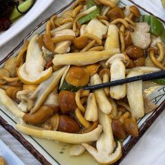 巧巧婆重庆农家土菜馆·牦牛肉汤锅 User Photo